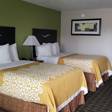 Days Inn West Memphis Esterno foto