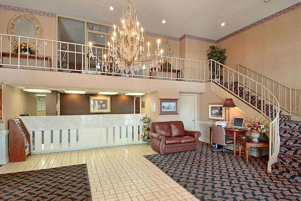 Days Inn West Memphis Esterno foto