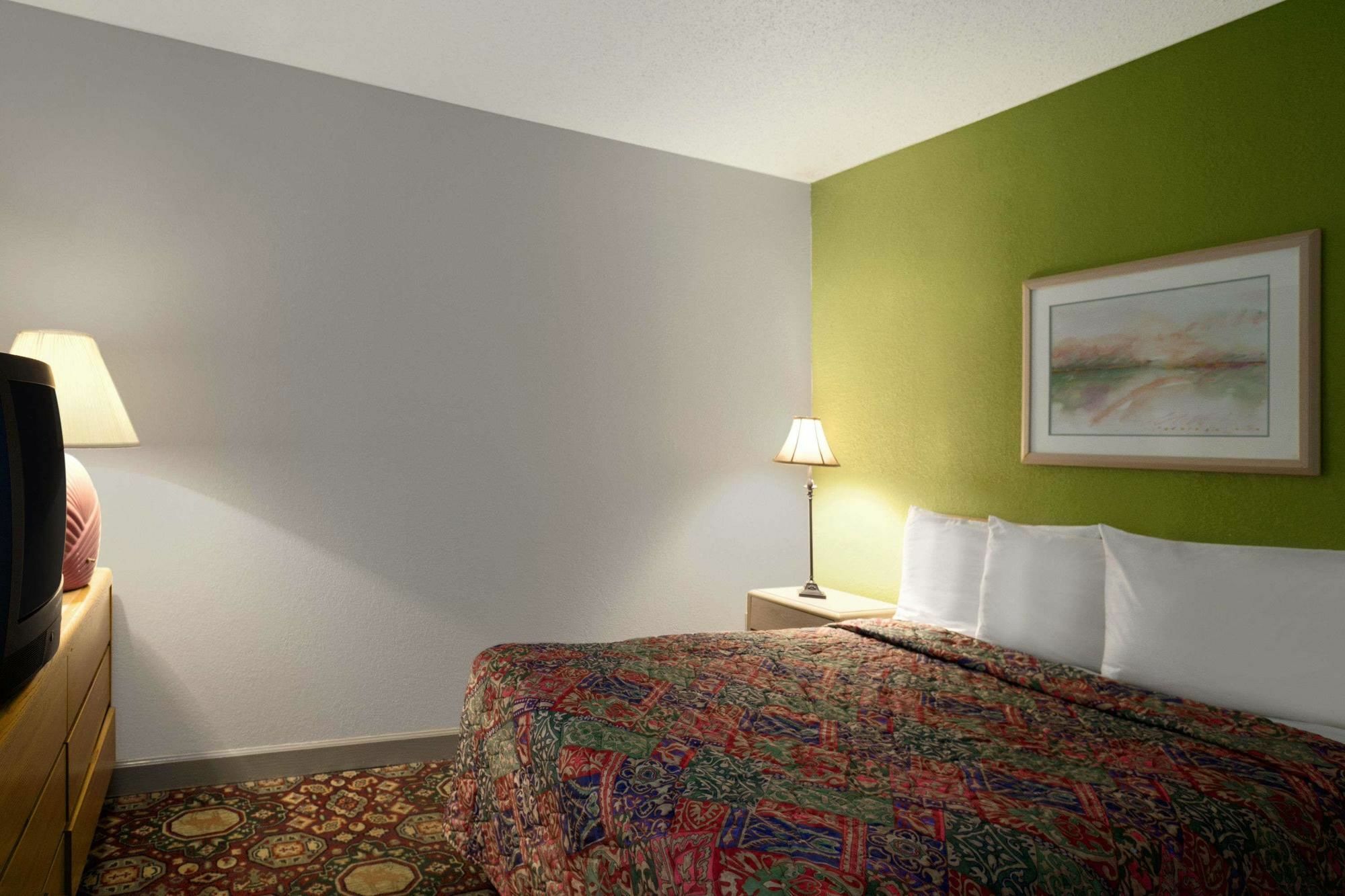 Days Inn West Memphis Esterno foto